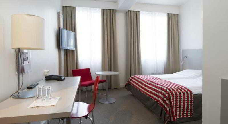 Thon Hotel Astoria Oslo Extérieur photo